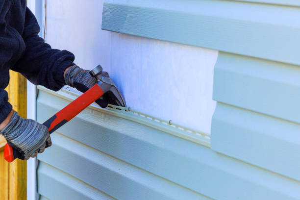 Reliable Siding Repair contractor in East Waterford, PA by Squared Siding